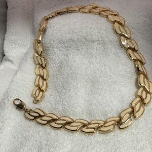 Elegant 8” Ivory Gold-Tone Leaf Link Necklace